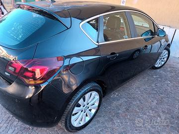 Opel astra J 1.7 125 cv
