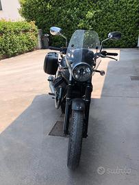 Moto Guzzi V7