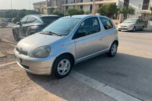 Toyota Yaris anno 2001