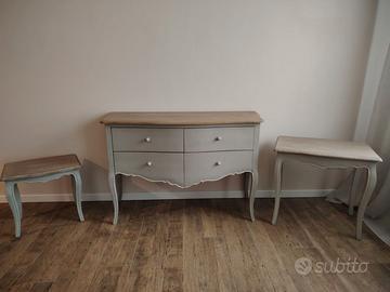 Comò e comodini stile country