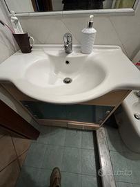 Mobiletto bagno