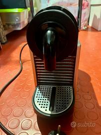 Macchina caffè Nespresso Pixie