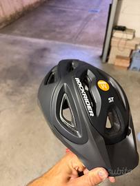 Casco e portabici per auto PREZZO TRATTABILE
