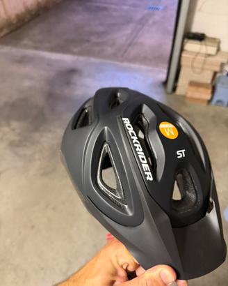 Casco e portabici per auto PREZZO TRATTABILE