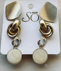 Tris di orecchini con chiusura a farfalle