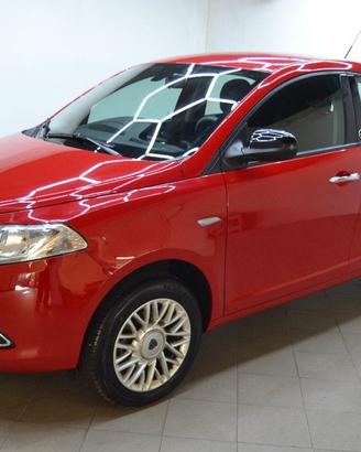 LANCIA Ypsilon 0.9 TwinAir 85 CV 5 porte Metano