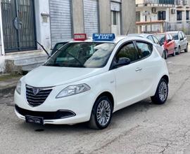 Lancia Ypsilon 1.2 GPL DELLA CASA 14