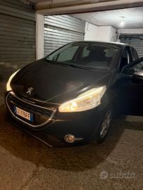 Peugeot 208 1.2 82cv 08/2013