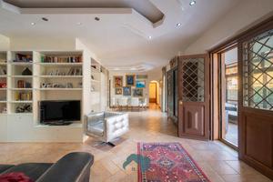 Palestrina: ampio e elegante appartamento