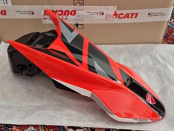 Parafango + cover serbatoio DUCATI Hyperm. 698 RVE