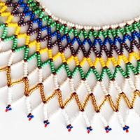 2x Collana tradizionale della fanciulla Zulu.