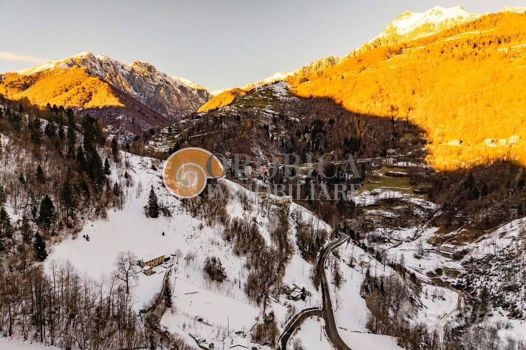 Terreno di 1500 m² a Valtorta - Altro
