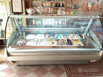 vetrina gelato 22 vaschette
