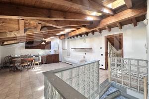 Appartamento Rezzago [Cod. rif 3234286VRG]