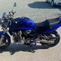 Suzuki bandit 600 gsf anno 2001