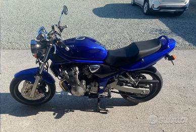 Suzuki bandit 600 gsf anno 2001