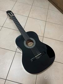 Chitarra nuova mai usata