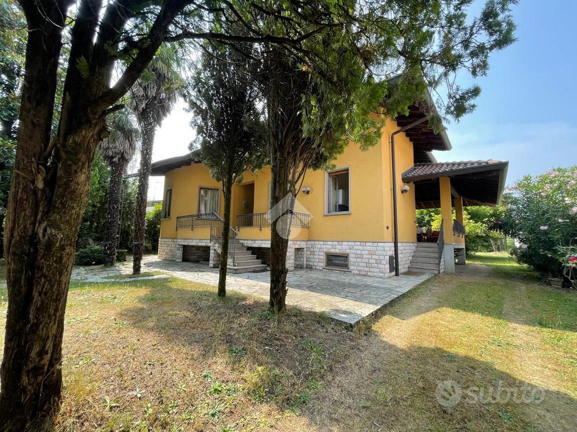 House in Arconate - Vista 2