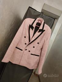 Blazer Tweed rosa con dettagli a contrasto nero