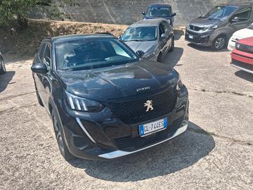 Peugeot 2008 motore elettrico 136 CV GT Pack