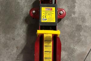 Crick sollevamento idraulico 2 ton