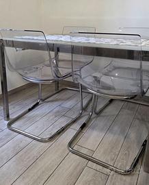 Tavolo e sedie Ikea