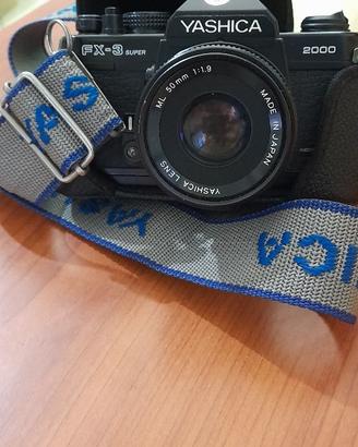 Fotocamera Yashica FX-3 Super 2000