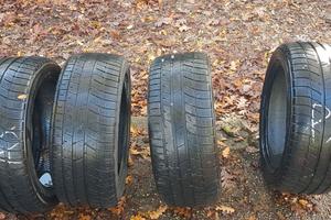 GOMME TERMICHE RUN FLAT 245/45 r 18 TOYO