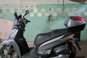 Kymco People 300 - 2017