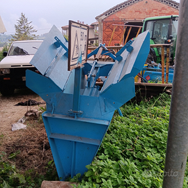 Affossatore biruota maletti