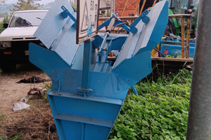 Affossatore biruota maletti