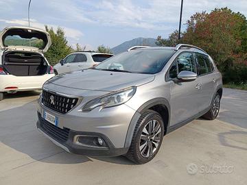 PEUGEOT 2008 1.2i 110CV - AUTOMATICA