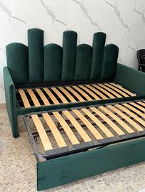 Divano letto modello plasmon completo di materassi
