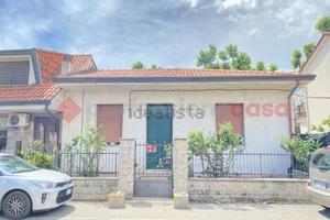 Casa Indipendente Frosinone [Cod. rif 3287694VRG]