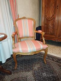 Poltrone in stile antico