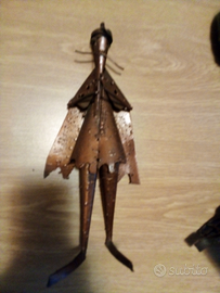 Statuetta in metallo, fatta a mano