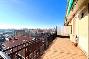 3 LOCALI A LA LOGGIA