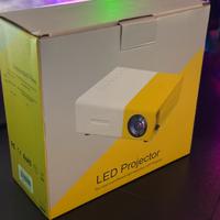 Mini proiettore portatile nuovo