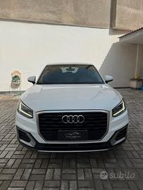 AUDI Q2 1.6 AUTOMATICO