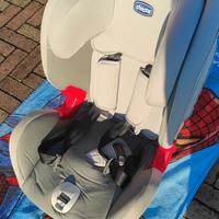 Seggiolone da auto CHICCO con attacchi Isofix