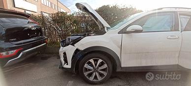 Kia stonic incidentata