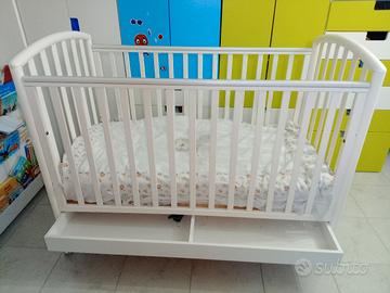 lettino con sponde PALI comprensivo di materasso 