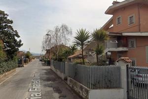 CIAMPINO BILOCALE ARREDATO CON TERRAZZO PRiVATO E