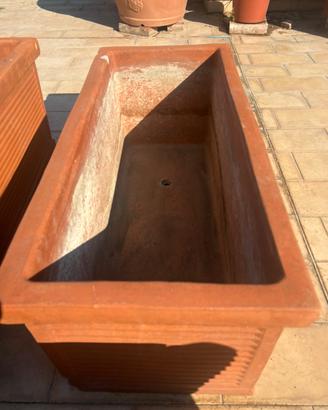 Vasi rettangolari in terracotta usati - Roma EUR