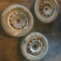 3 gomme e cerchi citroen nemo R15