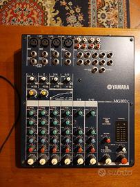 Mixer 10 canali analogico Yamaha MG102c