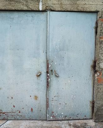 portone in ferro garage
