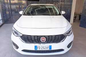 FIAT Tipo 1.4 T-Jet GPL Lounge