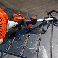 taglia erba giardino 