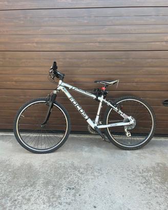 bicicletta focus